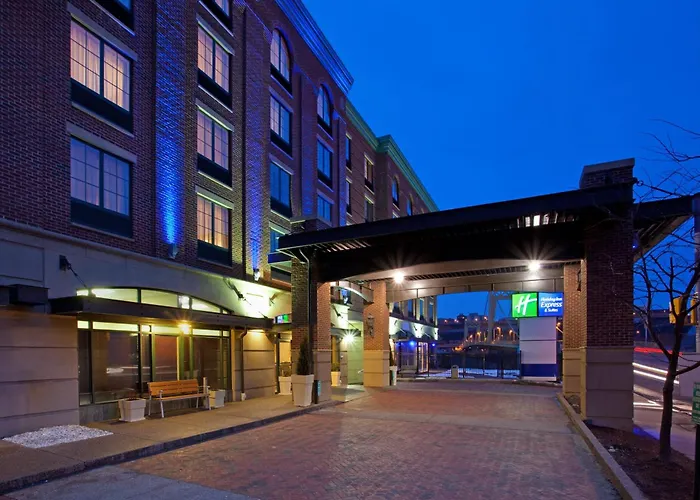 Hotel Express & Pittsburgh-south Side By Ihg