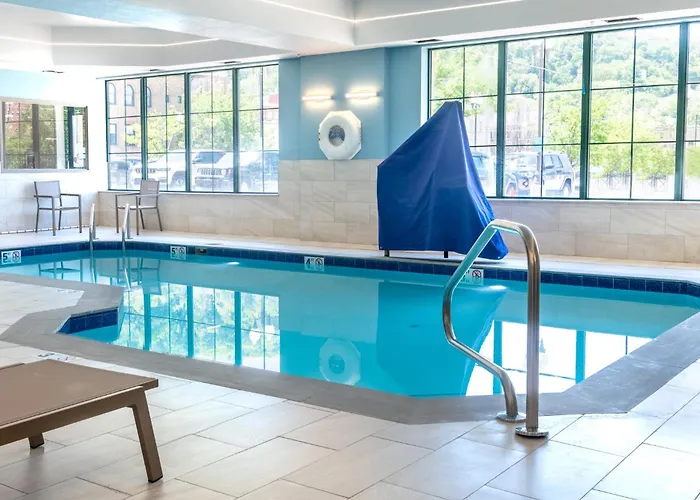 Express & Pittsburgh-south Side By Ihg Pittsburgh