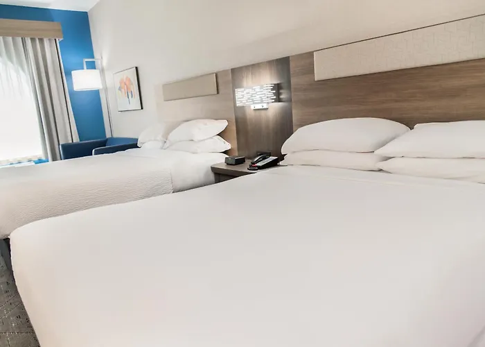 Express & Pittsburgh-south Side By Ihg Hotel