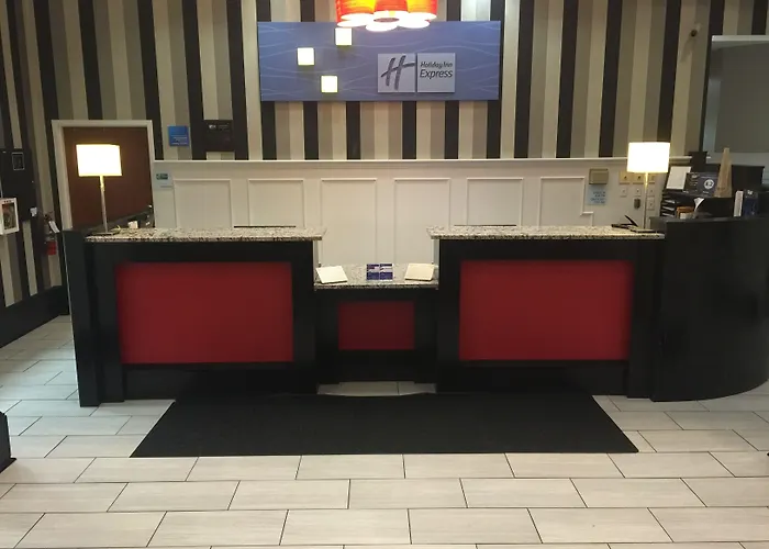 Hotel Express & Pittsburgh-south Side By Ihg