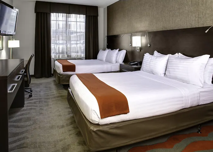 Express & Pittsburgh-south Side By Ihg Hotel