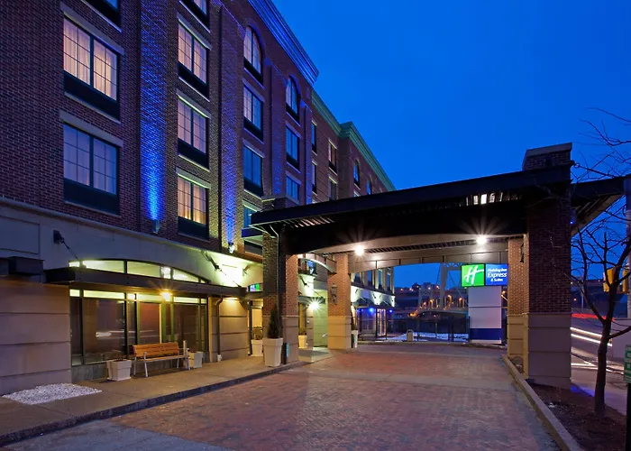 Hotel Express & Pittsburgh-south Side By Ihg 4*