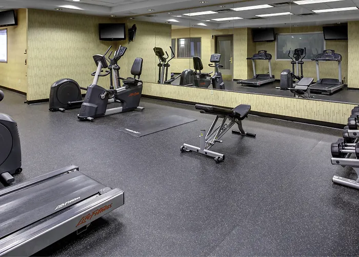 Express & Pittsburgh-south Side By Ihg Pittsburgh