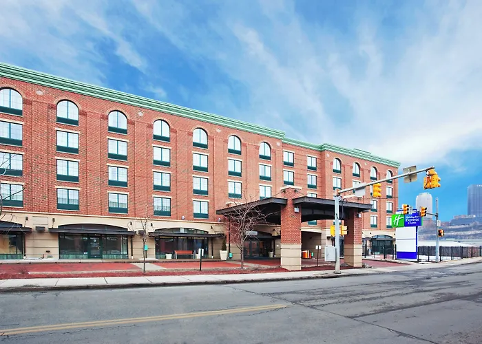 Hotel Express & Pittsburgh-south Side By Ihg